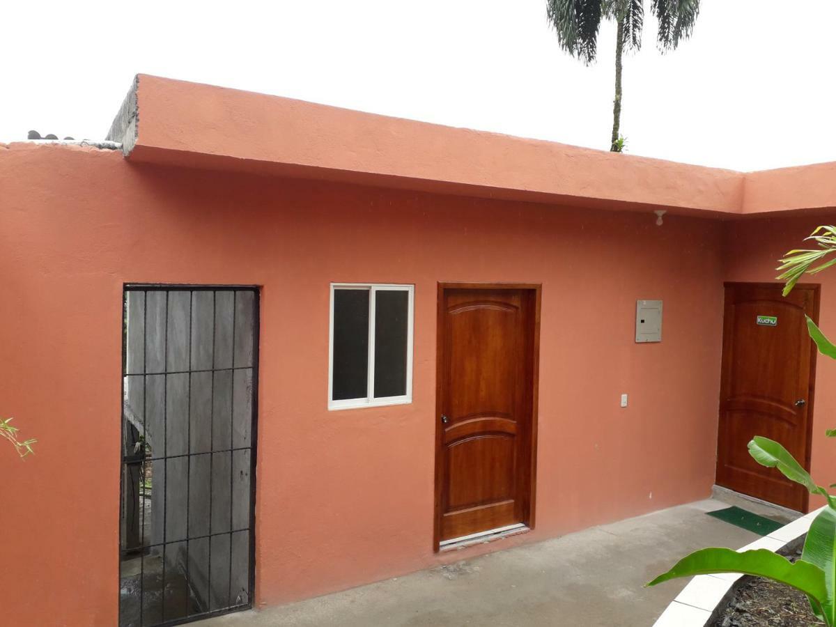Hostal Tena Naui Exterior photo